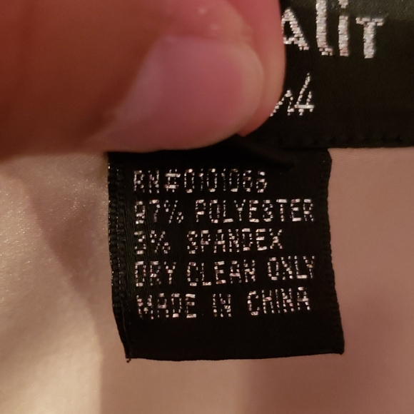 Sold! Gold belted pleated high waist midi skirt - Picture 5 of 8